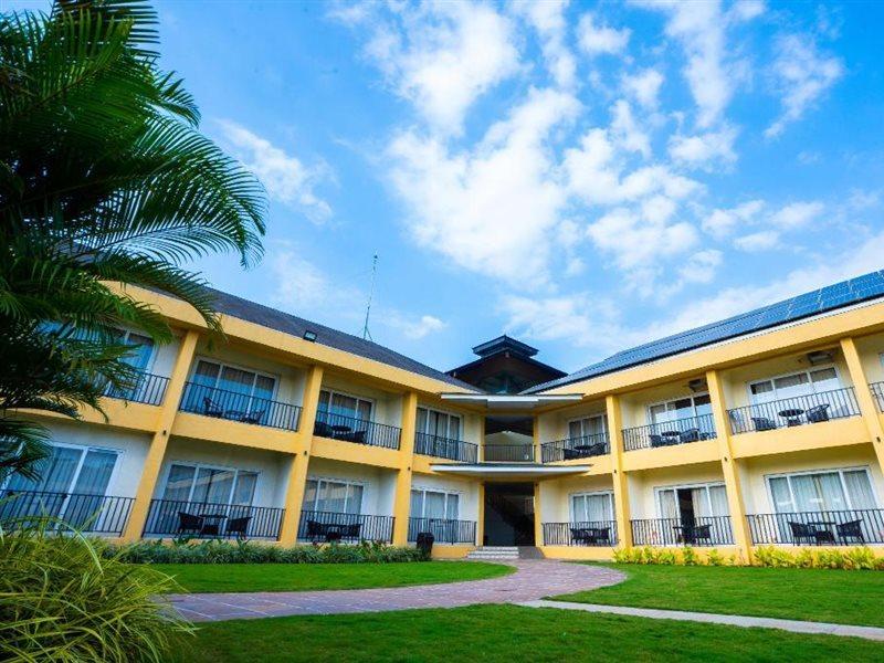 Tropical Retreat By Zuper Hotel Igatpuri Exterior photo
