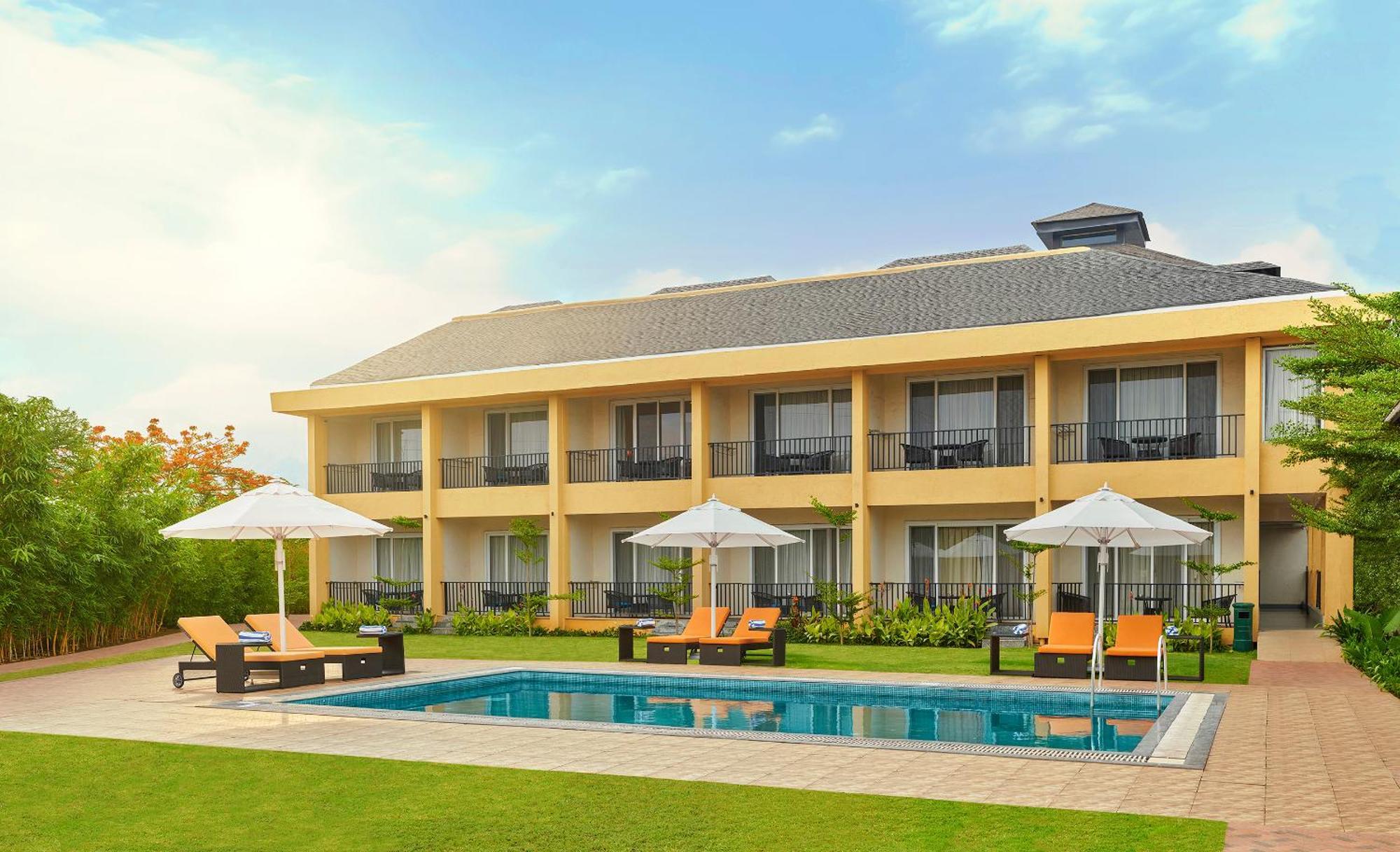 Tropical Retreat By Zuper Hotel Igatpuri Exterior photo
